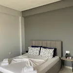 Meli's