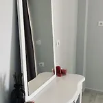 شقة Meli's *