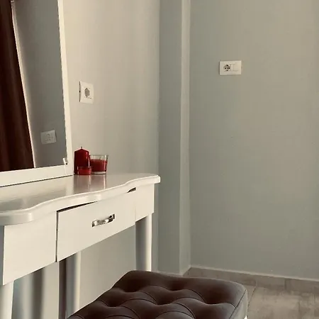 Meli's * Sarandë